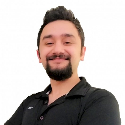 Fizyoterapist Mustafa Çevik