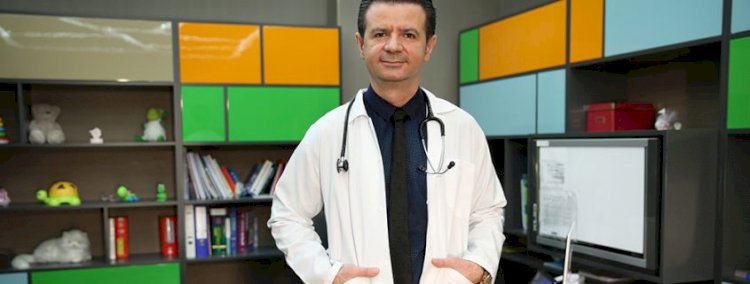 Prof. Dr. Ahmet Akçay Çocuk Alerji Uzmanı