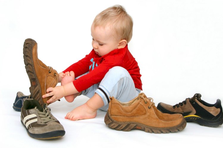 Çocuk Ayakkabıları Nasıl Seçilir?