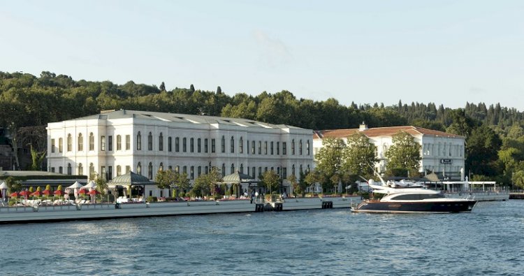 Four Seasons Hotels Istanbul’a Haute Grandeur’den Ödül Yağdı