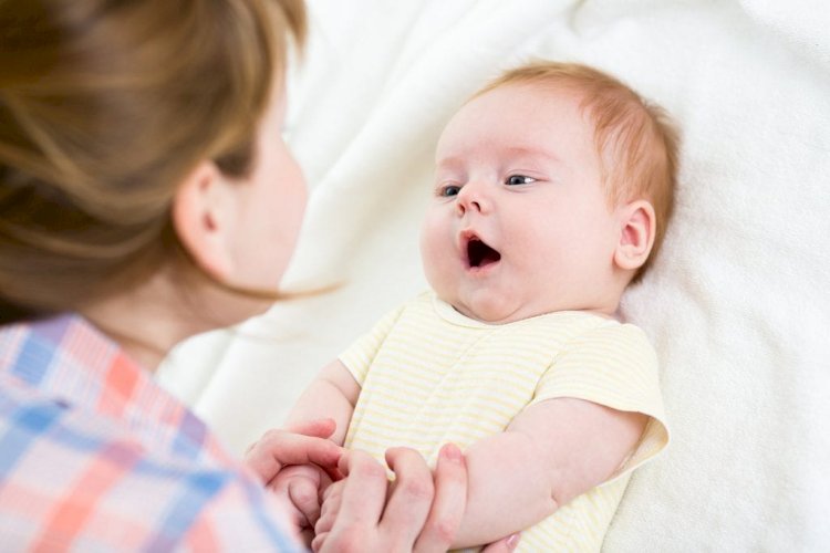 Bebeğin Erken Konuşması İçin Ne Yapmalı ?