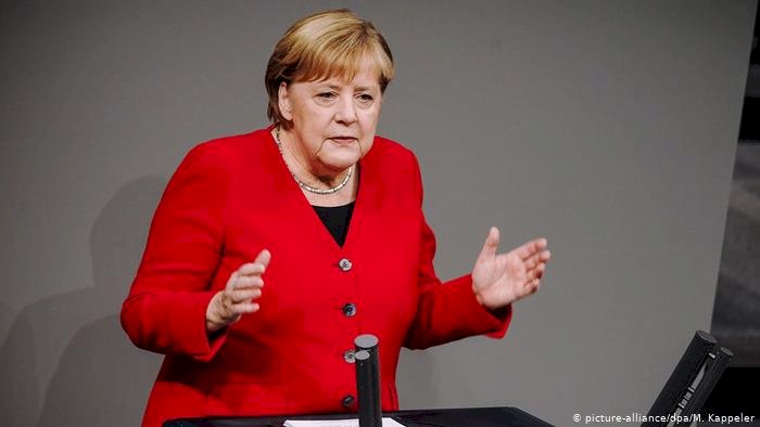 Merkel: Türkiye zor bir partner olsa da NATO içinde tutulmalı